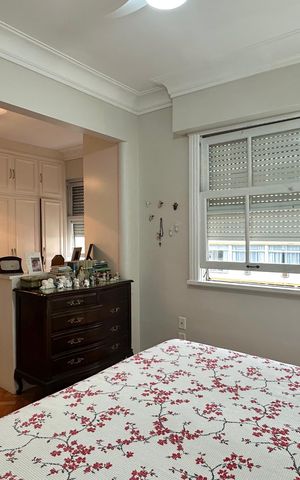 Apartamento à venda com 280m², 5 quartos e 1 vaga Apartamento à venda com 280m², 5 quartos e 1 vagaSuíte