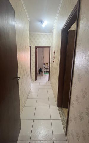 Casa à venda com 260m², 3 quartos e 2 vagas Casa à venda com 260m², 3 quartos e 2 vagasCorredor