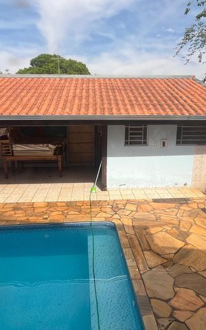 Casa à venda com 260m², 3 quartos e 2 vagas Casa à venda com 260m², 3 quartos e 2 vagasVista da Suíte