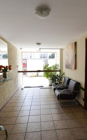 Apartamento à venda com 90m², 3 quartos e 2 vagas Apartamento à venda com 90m², 3 quartos e 2 vagasHall de Entrada