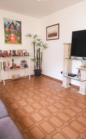 Casa à venda com 133m², 3 quartos e 1 vagaSala