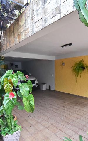 Casa para alugar com 137m², 3 quartos e 3 vagasGaragem