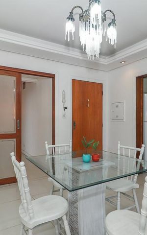 Apartamento à venda com 113m², 2 quartos e 1 vagaSala