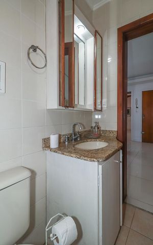 Apartamento à venda com 113m², 2 quartos e 1 vagaBanheiro Social