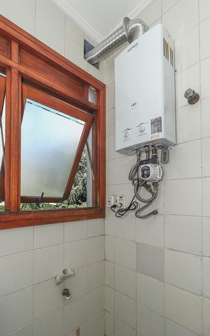 Apartamento à venda com 113m², 2 quartos e 1 vagaÁrea de Serviço