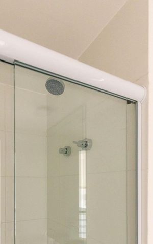 Studio para alugar com 27m², 1 quarto e sem vaga Studio para alugar com 27m², 1 quarto e sem vagaBanheiro Social