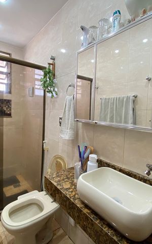 Apartamento à venda com 82m², 3 quartos e 1 vaga Apartamento à venda com 82m², 3 quartos e 1 vagaBanheiro Social