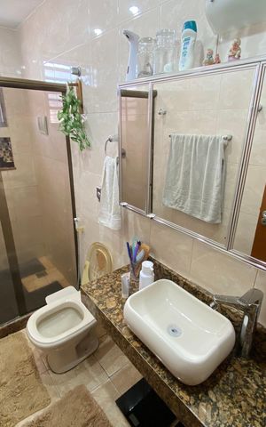 Apartamento à venda com 82m², 3 quartos e 1 vaga Apartamento à venda com 82m², 3 quartos e 1 vagaBanheiro Social