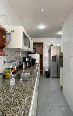 Apartamento à venda com 82m², 3 quartos e 1 vaga Apartamento à venda com 82m², 3 quartos e 1 vagaCozinha