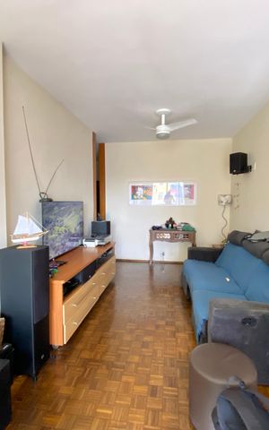 Apartamento à venda com 82m², 3 quartos e 1 vaga Apartamento à venda com 82m², 3 quartos e 1 vagaSala