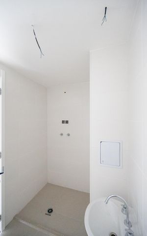 Studio à venda com 28m², 1 quarto e sem vaga Studio à venda com 28m², 1 quarto e sem vagaBanheiro Social