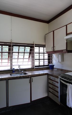 Casa de condomínio à venda com 724m², 4 quartos e 3 vagasCozinha