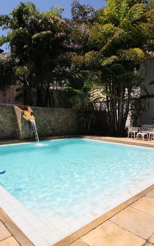 Casa de condomínio à venda com 724m², 4 quartos e 3 vagasÁrea comum