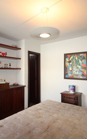 Casa de condomínio à venda com 724m², 4 quartos e 3 vagasSuíte 2