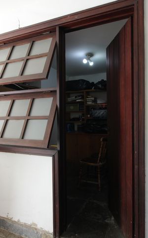 Casa de condomínio à venda com 724m², 4 quartos e 3 vagasQuarto de Serviço