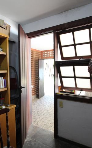 Casa de condomínio à venda com 724m², 4 quartos e 3 vagasQuarto de Serviço
