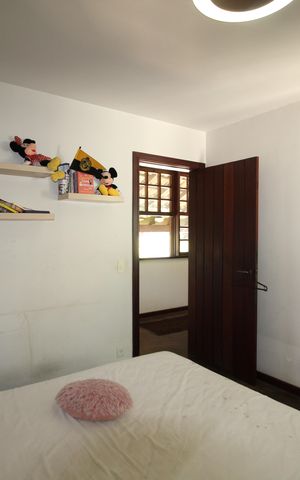 Casa de condomínio à venda com 724m², 4 quartos e 3 vagasSuíte