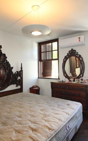 Casa de condomínio à venda com 724m², 4 quartos e 3 vagasSuíte 2