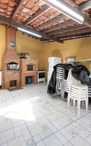 Casa de condomínio à venda com 109m², 2 quartos e 1 vagaÁrea gourmet
