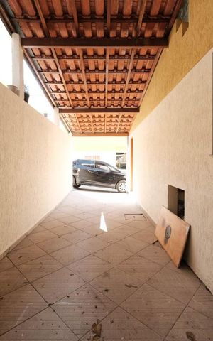 Casa de condomínio à venda com 109m², 2 quartos e 1 vagaGaragem