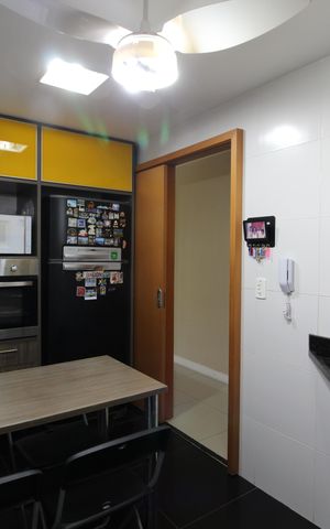 Apartamento à venda com 113m², 3 quartos e 2 vagasCozinha