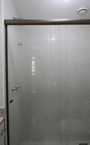 Apartamento à venda com 113m², 3 quartos e 2 vagasQuarto 3 - Banheiro