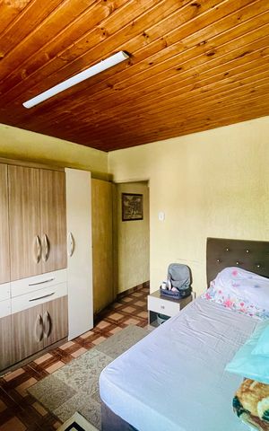 Casa à venda com 125m², 2 quartos e 2 vagas Casa à venda com 125m², 2 quartos e 2 vagasQuarto 1