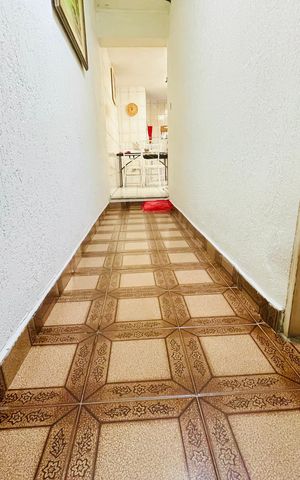 Casa à venda com 125m², 2 quartos e 2 vagas Casa à venda com 125m², 2 quartos e 2 vagasCorredor