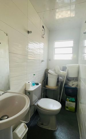 Casa à venda com 125m², 2 quartos e 2 vagas Casa à venda com 125m², 2 quartos e 2 vagasLavabo