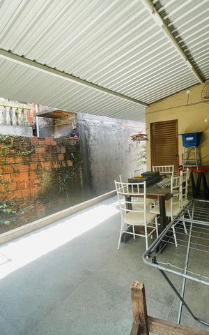 Casa à venda com 125m², 2 quartos e 2 vagas Casa à venda com 125m², 2 quartos e 2 vagasQuintal
