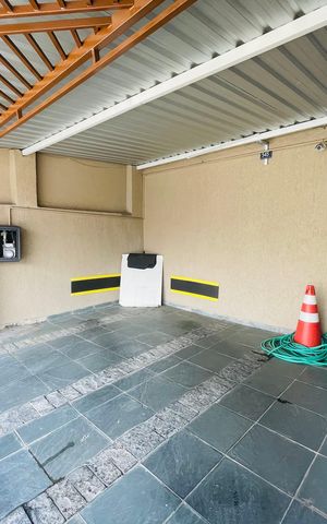 Casa à venda com 125m², 2 quartos e 2 vagas Casa à venda com 125m², 2 quartos e 2 vagasGaragem