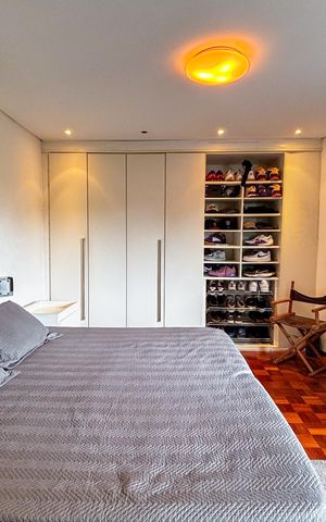 Apartamento à venda com 242m², 3 quartos e 2 vagas Apartamento à venda com 242m², 3 quartos e 2 vagasSuíte 2
