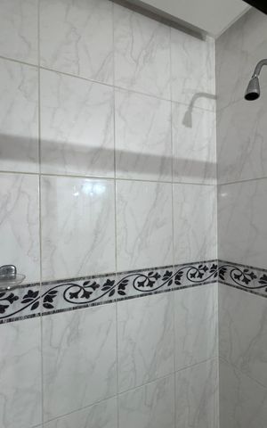Apartamento à venda com 263m², 4 quartos e 3 vagas Apartamento à venda com 263m², 4 quartos e 3 vagasBanheiro Social