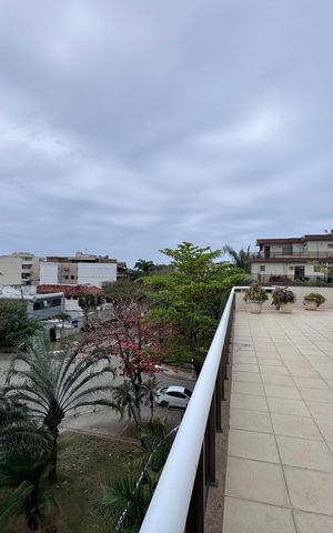 Apartamento à venda com 263m², 4 quartos e 3 vagas Apartamento à venda com 263m², 4 quartos e 3 vagasTerraço
