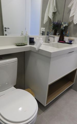 Apartamento para alugar com 95m², 3 quartos e 2 vagasBanheiro Social