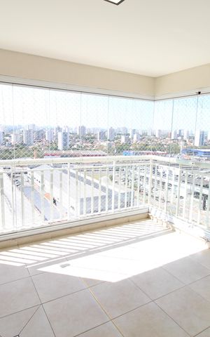 Apartamento para alugar com 63m², 2 quartos e 1 vagaSacada