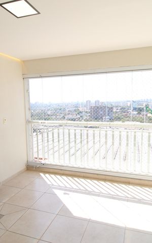 Apartamento para alugar com 63m², 2 quartos e 1 vagaSacada