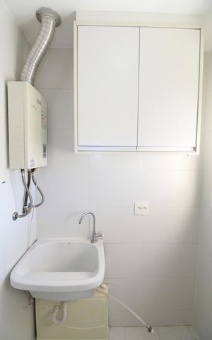 Apartamento para alugar com 63m², 2 quartos e 1 vagaÁrea de Serviço
