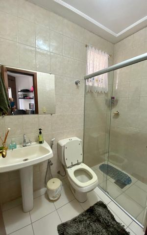 Apartamento à venda com 171m², 4 quartos e 2 vagas Apartamento à venda com 171m², 4 quartos e 2 vagasBanheiro Social