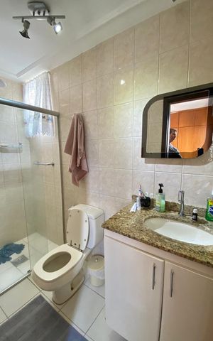 Apartamento à venda com 171m², 4 quartos e 2 vagas Apartamento à venda com 171m², 4 quartos e 2 vagasBanheiro da Suíte