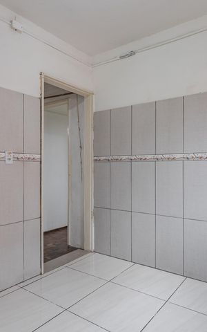 Apartamento à venda com 43m², 2 quartos e 1 vaga Apartamento à venda com 43m², 2 quartos e 1 vagaCozinha e Área de Serviço