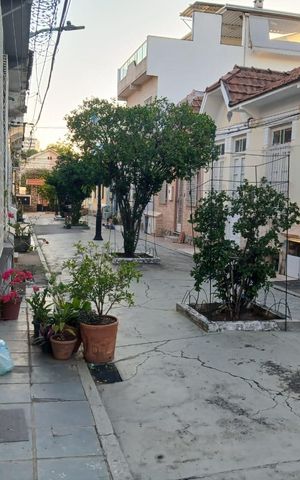 Casa à venda com 100m², 3 quartos e sem vaga Casa à venda com 100m², 3 quartos e sem vagaVista da Rua