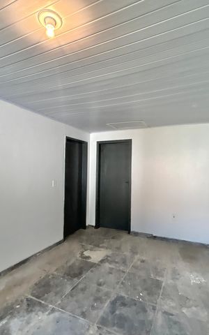 Casa à venda com 180m², 3 quartos e 2 vagas Casa à venda com 180m², 3 quartos e 2 vagasSala 1