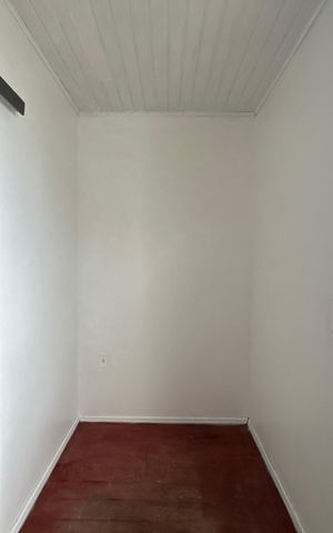 Casa à venda com 180m², 3 quartos e 2 vagas Casa à venda com 180m², 3 quartos e 2 vagasQuarto 2