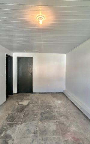Casa à venda com 180m², 3 quartos e 2 vagas Casa à venda com 180m², 3 quartos e 2 vagasSala 1