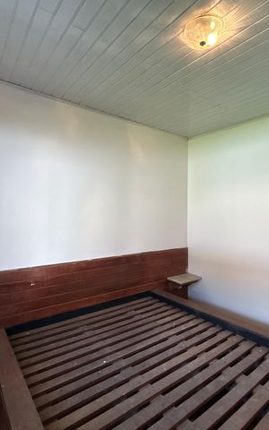 Casa à venda com 180m², 3 quartos e 2 vagas Casa à venda com 180m², 3 quartos e 2 vagasQuarto 3