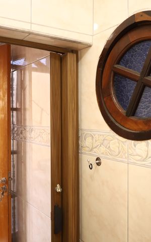 Casa à venda com 160m², 3 quartos e 6 vagasBanheiro 2