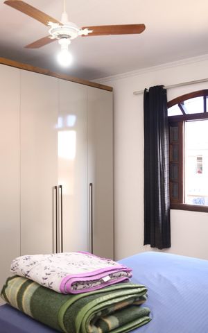 Casa à venda com 160m², 3 quartos e 6 vagasQuarto 2