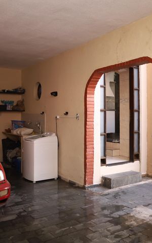Casa à venda com 160m², 3 quartos e 6 vagasGaragem