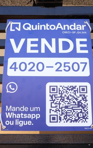 Casa à venda com 160m², 3 quartos e 6 vagasPlaca 